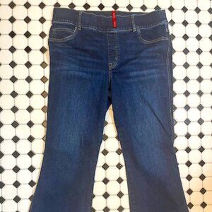 Spanx Jeans Women's Everywhere Flare Medium Wash Denim Petite 1x